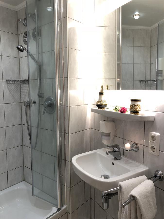 Golden Gapa Deluxe Studio Apartment 20 การ์มิช-พาร์เทนเคียร์เชน ภายนอก รูปภาพ