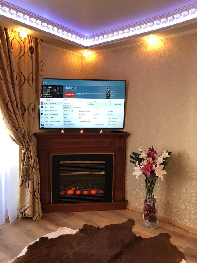 Golden Gapa Deluxe Studio Apartment 20 การ์มิช-พาร์เทนเคียร์เชน ภายนอก รูปภาพ